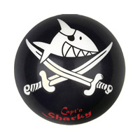 Skumboll, Capt�n Sharky
